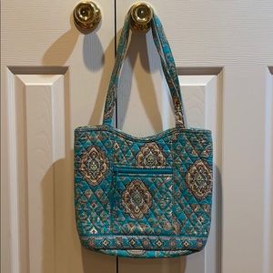 Vera Bradley tote